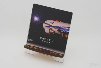 タブレットスタンド/タイトル「Request to taxi.」